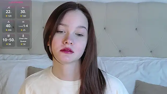 MichelleRoux's cam snapshot