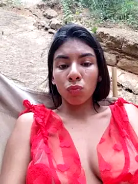 chaparritahot99 live sex cam