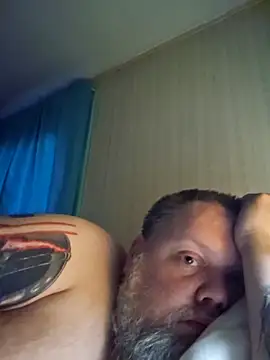 Snow_Cowboy live sex cam