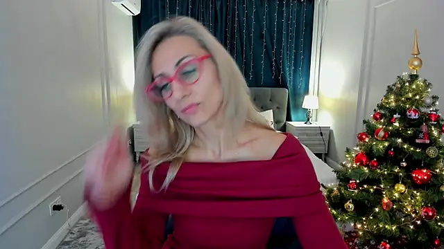 MuseOfStage live sex cam