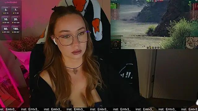 Emili1-'s cam snapshot