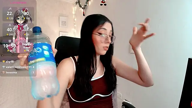 emmalove_doll's cam snapshot