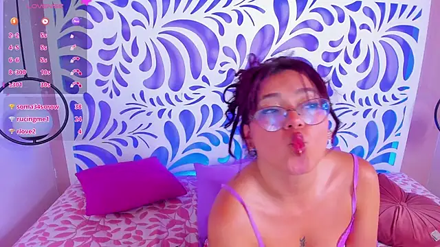 sunny_maya_'s cam snapshot