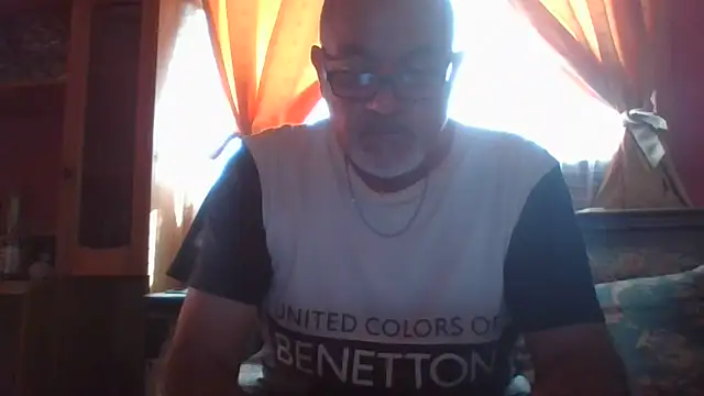 Pedroxxx_19's cam snapshot