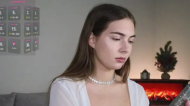 chloi_hes's cam snapshot