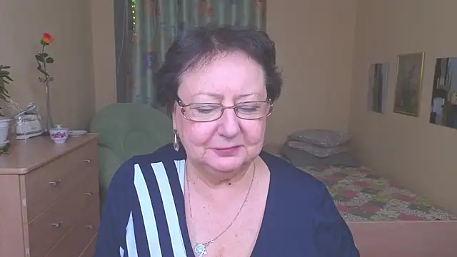 Margo_Moll's cam snapshot