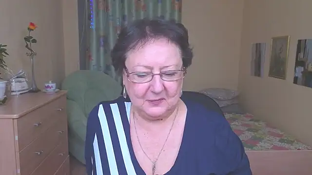 Margo_Moll's cam snapshot