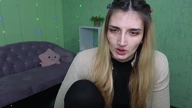 Nika_Kitten's cam snapshot