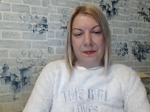 Lillia_Ray's cam snapshot