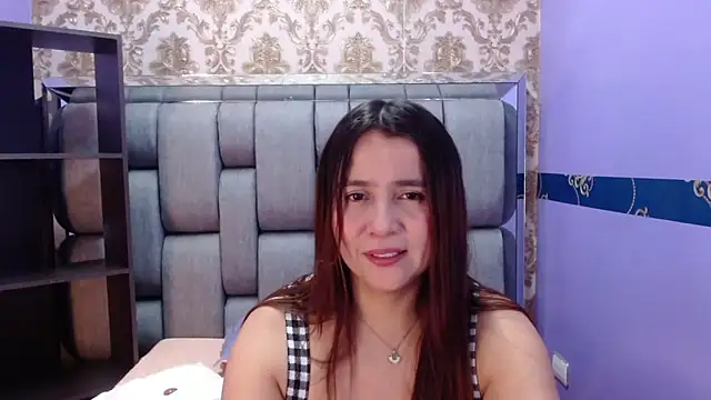 Heidy_Wells's cam snapshot