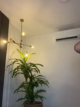 TiffanyyLam's cam snapshot