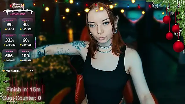 MaxPhoenixx's cam snapshot