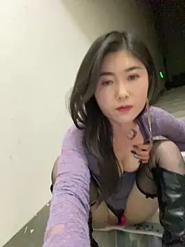 sunny-520 live sex cam