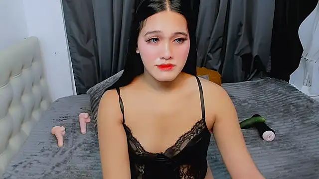 HollyMariee live sex cam