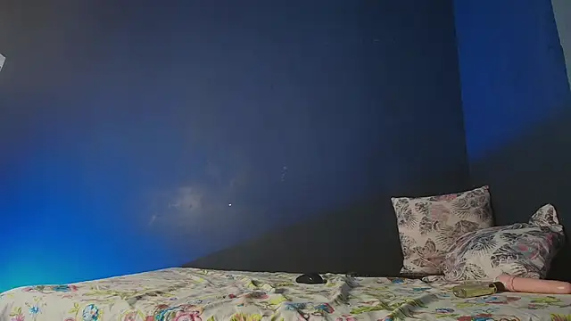 saramaartinez's cam snapshot