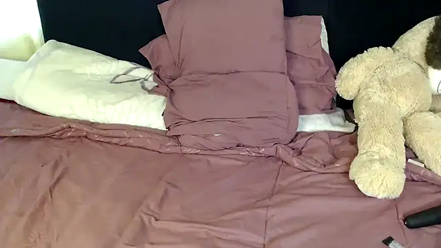 Busty-Londie's cam snapshot