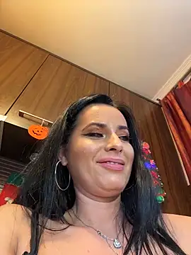 Hotmomcheckk_ live sex cam