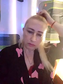 Esenia505's cam snapshot