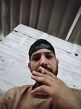 ashtoncooperr's cam snapshot