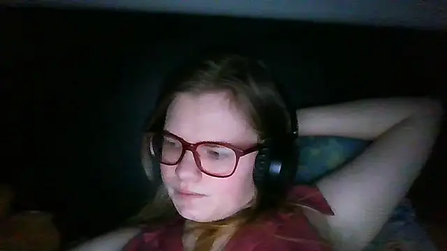 Moonolighta live sex cam