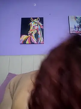 Scarlet_curly's cam snapshot