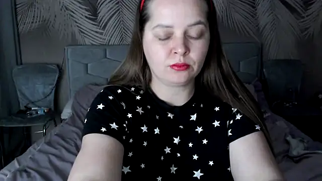 uliastar's cam snapshot