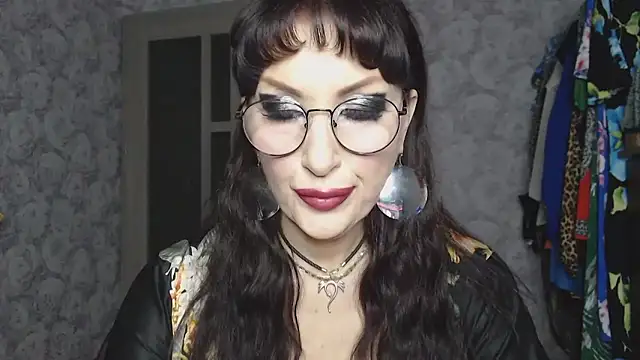 Aziza1's cam snapshot