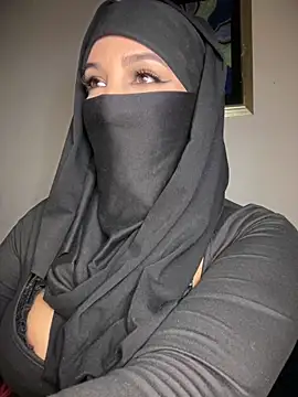 Zeynep-Lahsen's cam snapshot