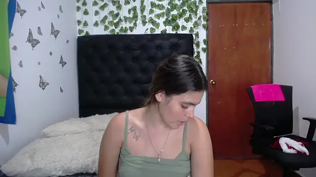 isabel_09's cam snapshot