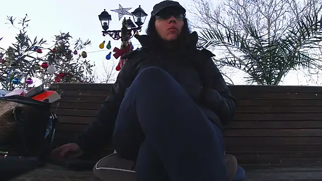 PublicMellyBigLabia's cam snapshot