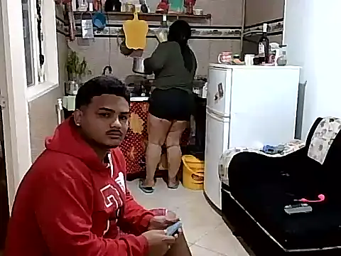 Boycuriousxxx's cam snapshot