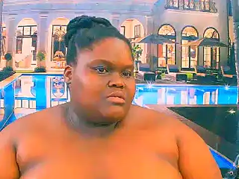 EbonyHotBuns's cam snapshot