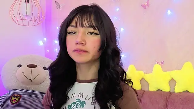 april_bennett's cam snapshot