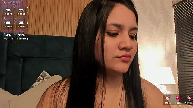 Kareena_chopra's cam snapshot