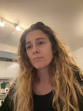 Nomadic_Angel's cam snapshot