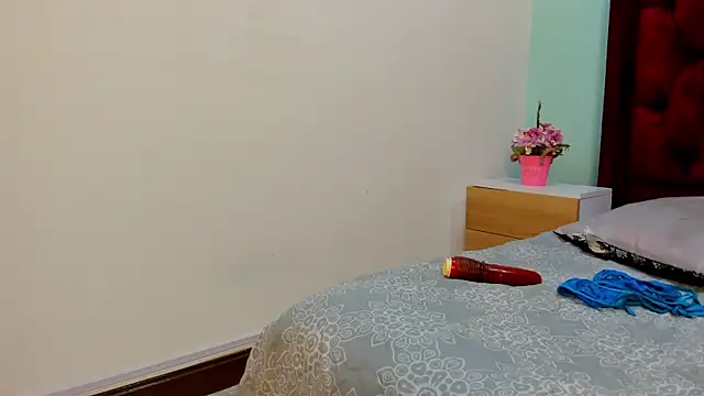 Marianee_Rousse's cam snapshot