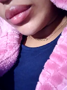 Sexlove1xo's cam snapshot