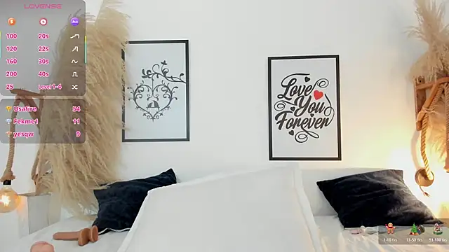 mia_lourence live sex cam