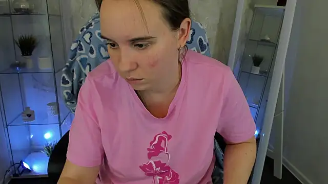 Lika_0ne live sex cam