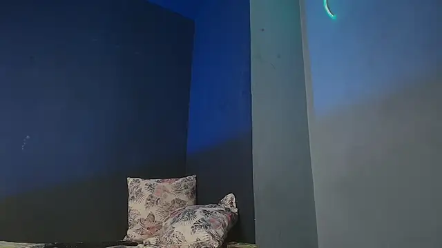 saramaartinez's cam snapshot