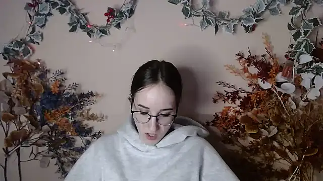 Moon__Lily's cam snapshot