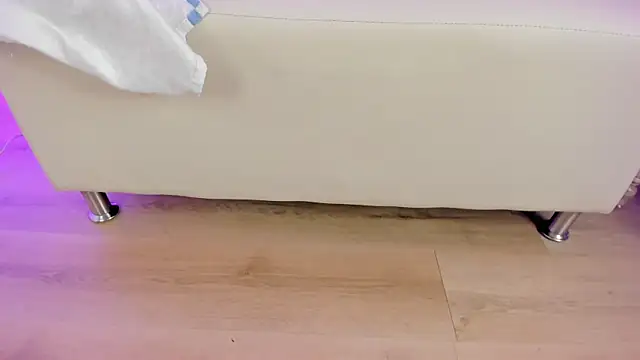 rebeca_watsson's cam snapshot