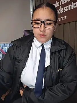 Cute_Penelope's cam snapshot