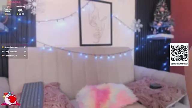 Sirenita_petitexoxo's cam snapshot