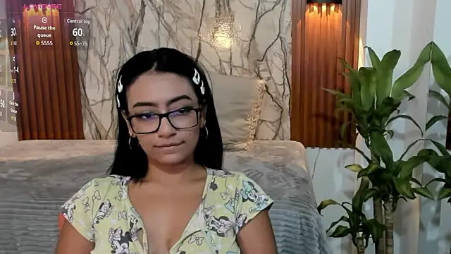 Valkyfoxxx's cam snapshot