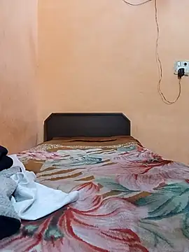 ridhima_khan's cam snapshot