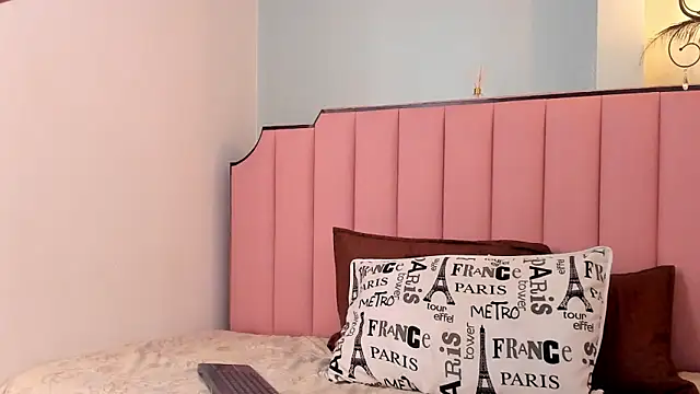 KarenSims's cam snapshot