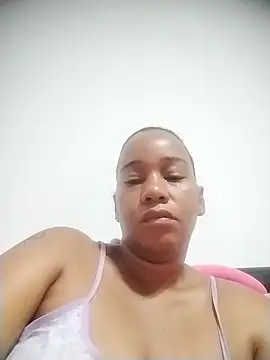 EbonyHorrny's cam snapshot