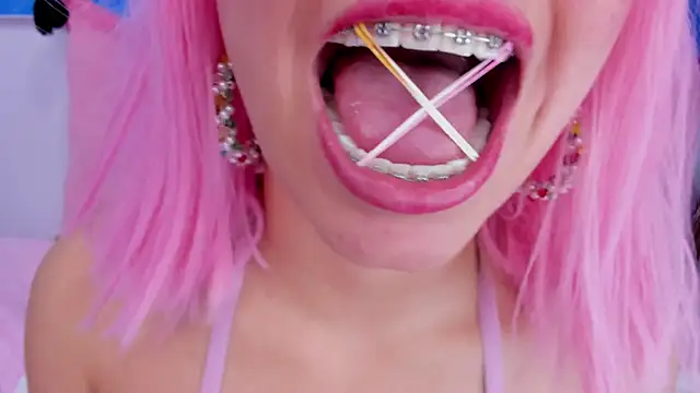 miss__evolet's cam snapshot