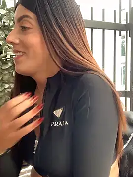 ElectraPink_'s cam snapshot